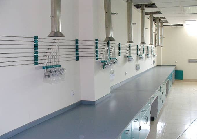 選擇正確的材料，實(shí)驗(yàn)室裝修的關(guān)鍵決策