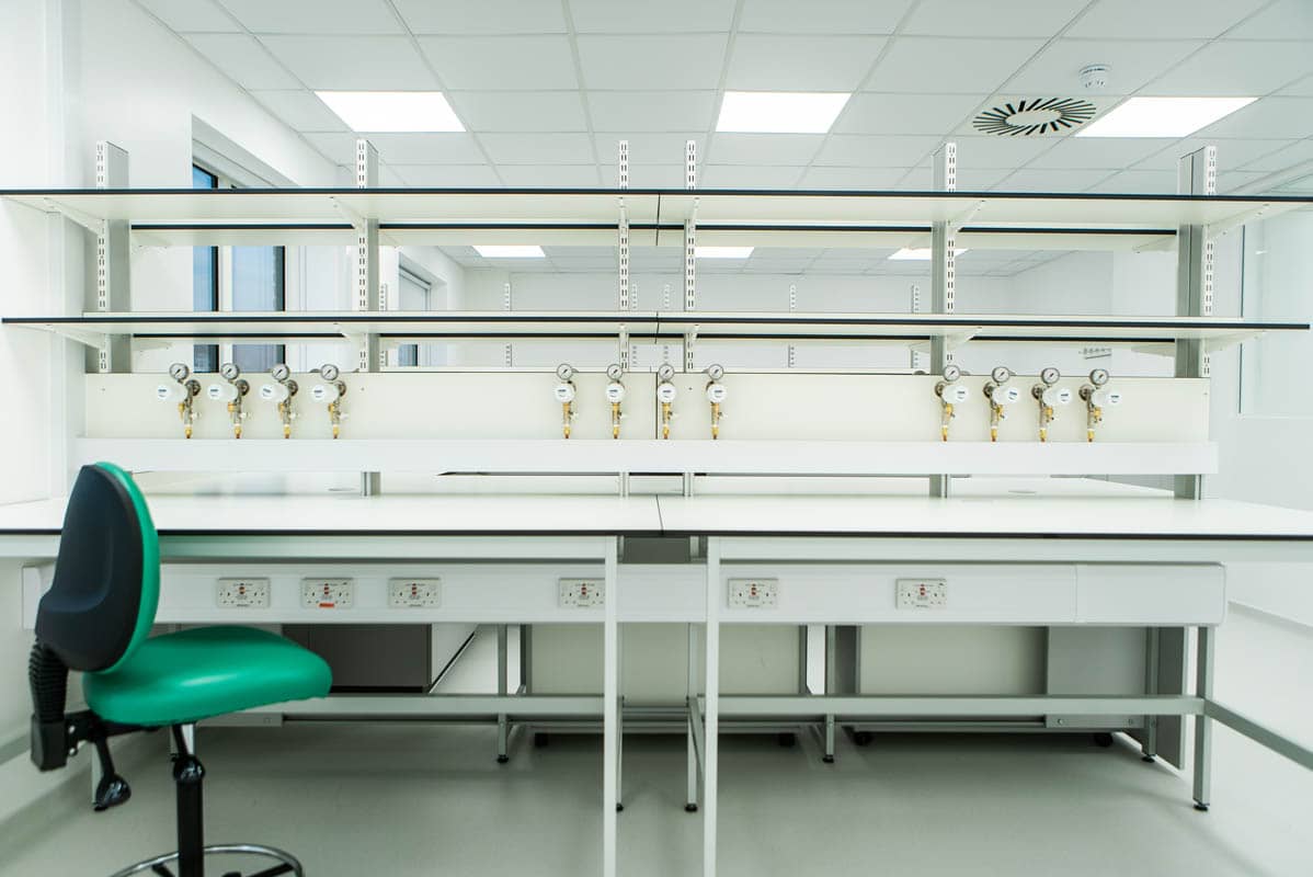 粘合劑實驗室通風系統(tǒng)改造