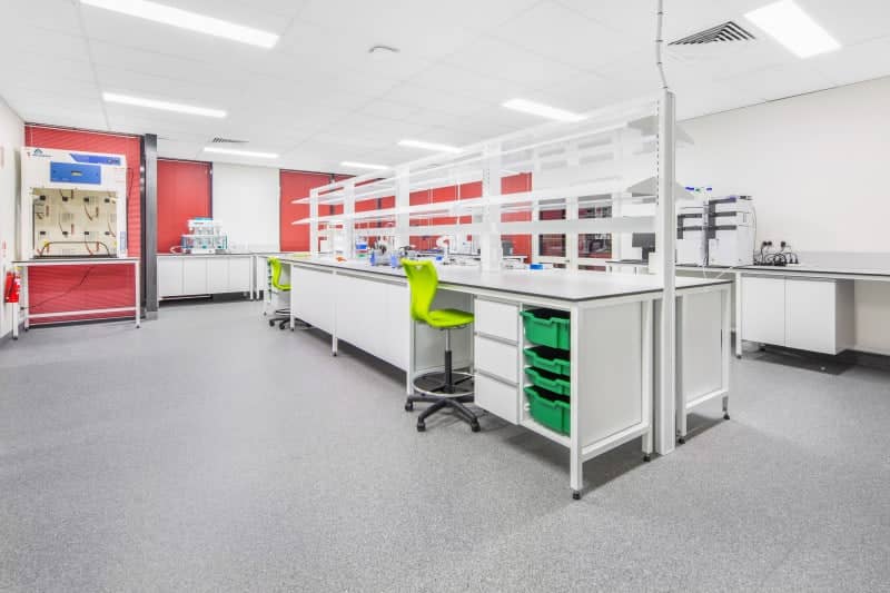 化工廠檢測(cè)實(shí)驗(yàn)室裝修設(shè)計(jì)