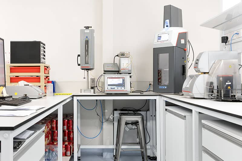 TFT生物半導(dǎo)體實驗室裝修設(shè)計