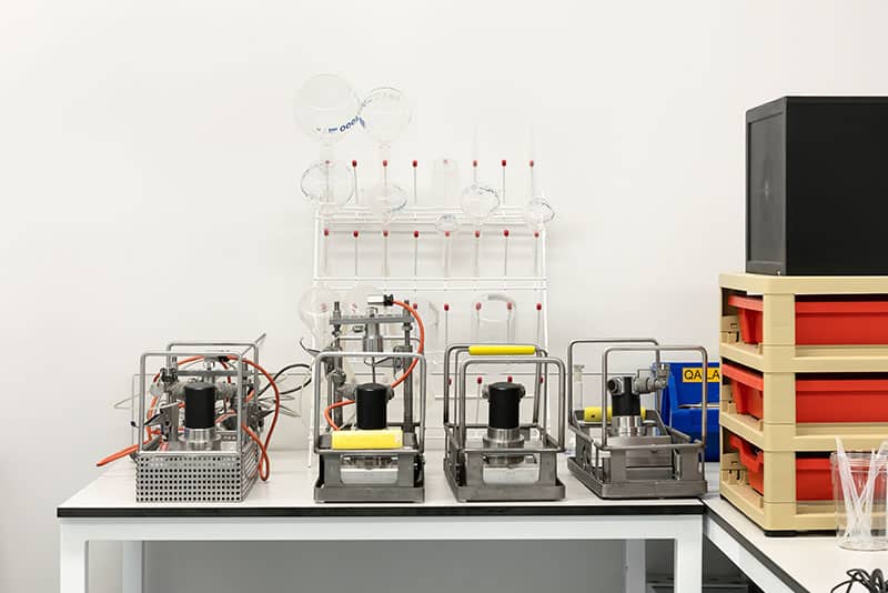 TFT生物半導(dǎo)體實驗室裝修設(shè)計