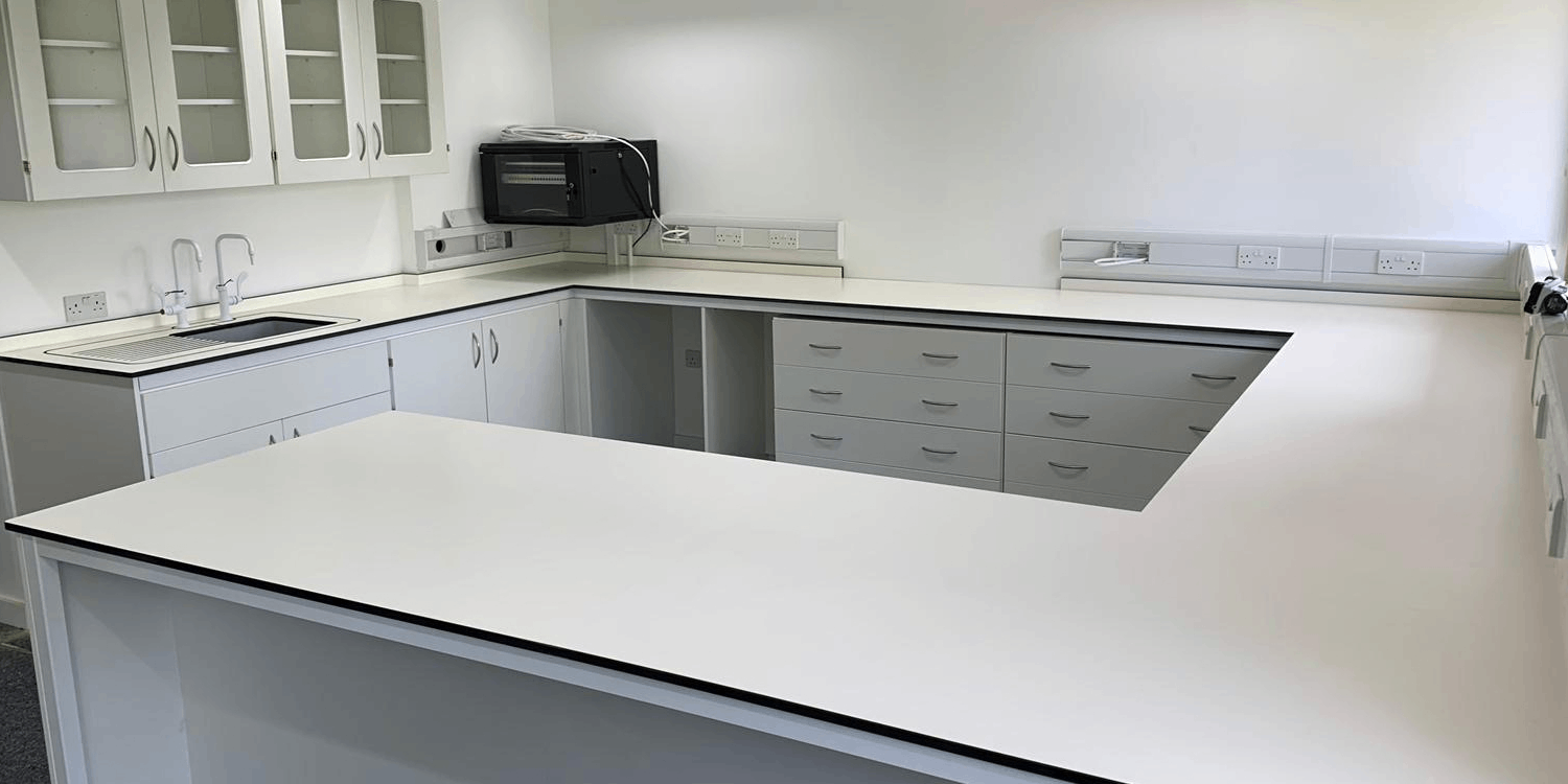 凈化廠房怎么建設(shè)比較省錢？可以自己做施工嗎？