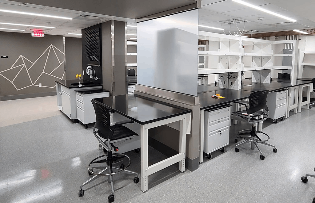 實(shí)驗(yàn)室家具生產(chǎn)工藝揭秘：從選材到安裝的全鏈條管理