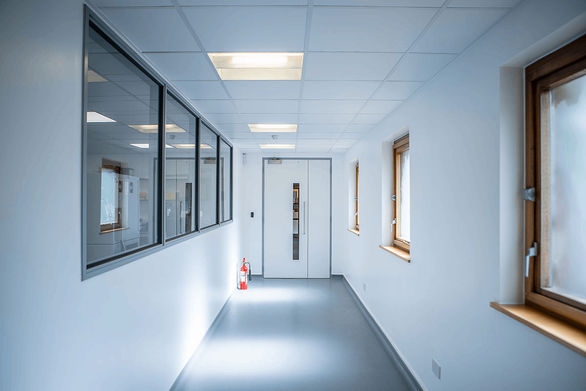 物理實(shí)驗(yàn)室裝修改造步驟和注意事項(xiàng)